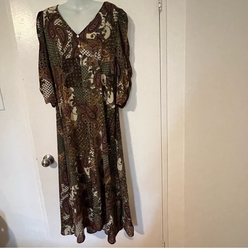 Emma & Michele Long Sleeve Paisley Dress - Brown and Green